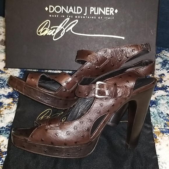Donald J. Pliner Espresso Ostrich Heels - Picture 1 of 15